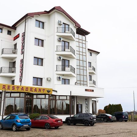 Hotel Coral Satu Mare Luaran gambar