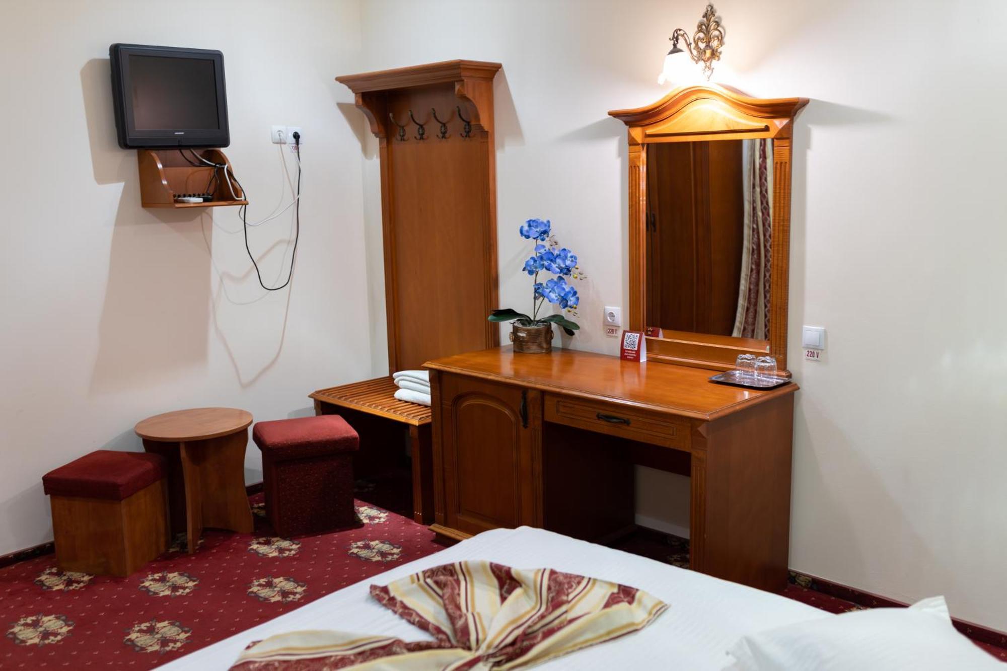 Hotel Coral Satu Mare Luaran gambar